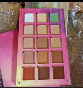 Record Ace Of Base Concealer Platter New Selpack,