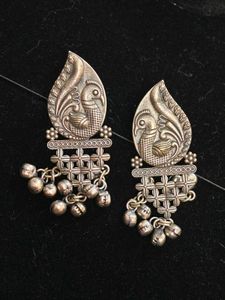 Silver tone Earrings from Orissa Tribal😍