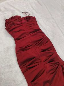 Elegant Burgundy Evening Gown
