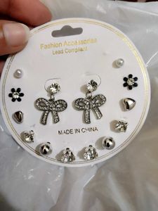 7 Pair Of Studs Earings