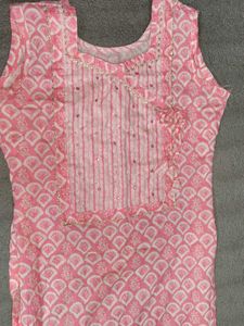 Beautiful Pink Kurta Pant Set
