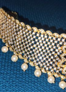 Necklace Set Ad Stones