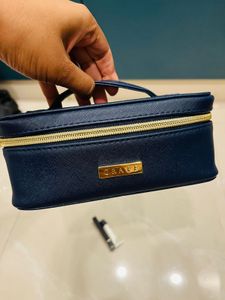 GRAFF Travel Bag With Grooming Kit