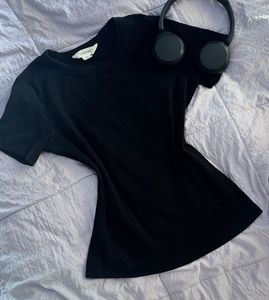 Black Basic Tee