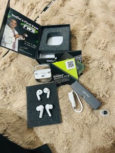 Awco buds pro 4 in one