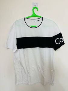 Calvin Klein T-Shirt