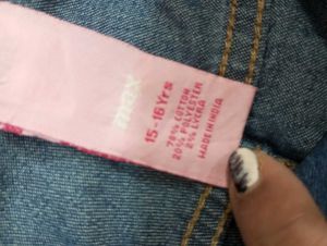 Jean&#39;s ( Almost New)