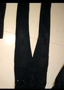 Women Skinny Fit High Rise Damige Jeans