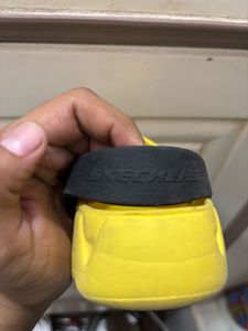 Sketchers Yellow Character Clogs