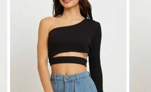One-Shoulder Cutout Crop Top
