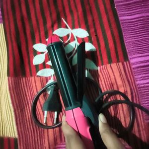 Pink Hair Curler and straightener