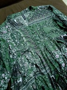 Green Paisley Print Top