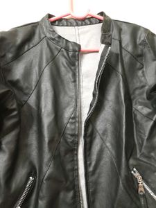 Y2k Leader Jacket 🖤