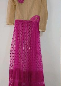 4 Pcs Beautiful Gown