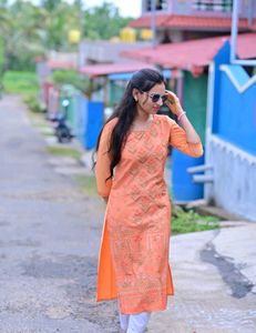 Elegant Peach Embroidered Kurta