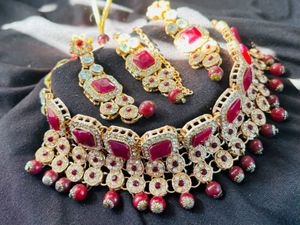 Red &amp; Gold Indian Jewelry Set