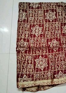 Elegant Maroon  Bandani Floral Saree