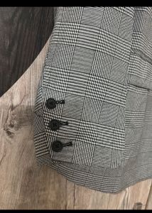 Oversized Plaid Blazer