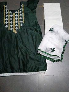 Elegant Embroidered 3-Piece Suit