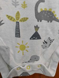 Onesie Wildlife