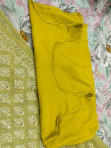 Luckhnowi Kurti