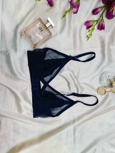 🇳🇿💫🎀Navy Blue too cmfrtble bra.