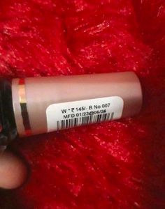 Lakme Insta Liner