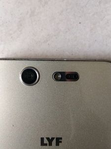 LYF EARTH 2, CASH ONLY PRICE: 3000