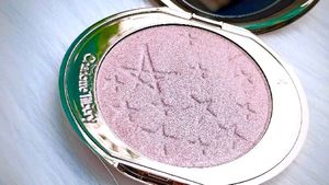 Charlotte Tilbury Highlighter ♥️💕