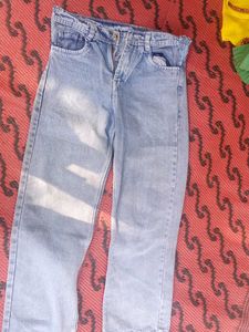 Light Wash Denim Jeans