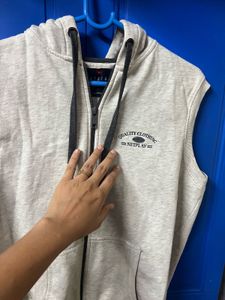 Sleeveless Zip-Up Hoodie Vest