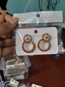 5 Pairs Of New Earrings For Sale