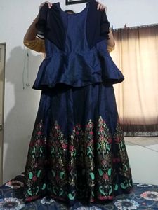 Dark Blue 💙 Peplum Gown