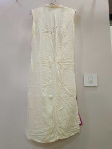 Karigari  Ethnic yellow Kurta Set with pink detail