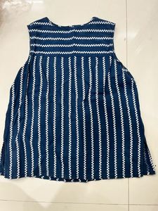 Zudio Top Medium Size