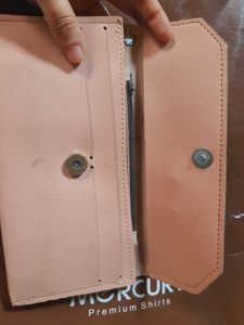 Peach Wallet