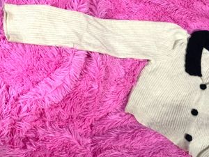 Cute Cropped Cardigan Sweater