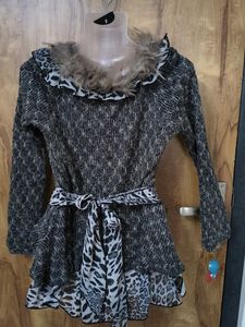 EXCLUSIVE 💖🥳IMPORTED FUR DETAILED TOP💝