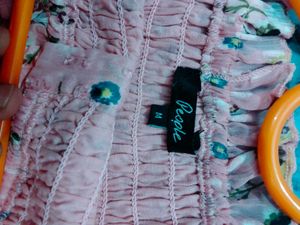 Crop Top Pink Colour