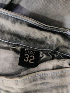 Knee Cut Trandy Bootcut Jeans