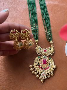 Elegant Green Beaded Necklace Set