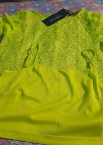 Green round neck full sleeve top 💚