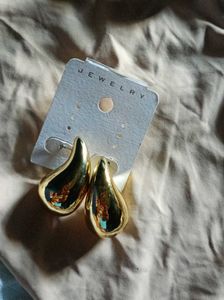 Gold Teardrop Earrings
