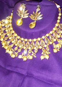 &#34;Elegant Kundan Necklace Set with Earrings