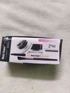 Music Flower Gel Eyeliner.