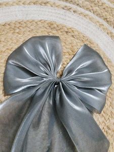 Elegant Silver Bow Hair Accessory