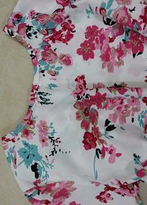 ❤️Combo Of 2 Pretty Tops For Women