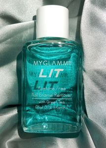 Myglamm Lit Acetone Free Nail Enamel Remover