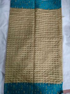 Elegant Striped Saree