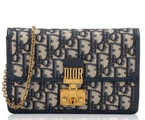 Dior Clutch ( HOT PICK )